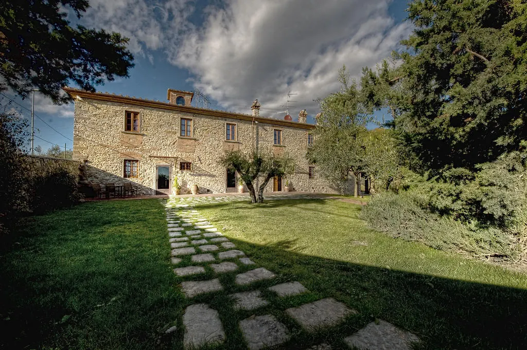 Farm stay Agriturismo Sottotono Villa Carmignano Italy