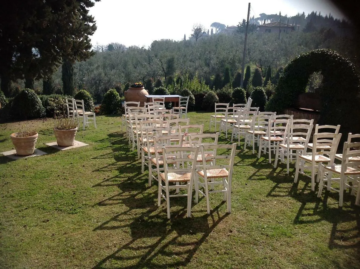 Farm stay Agriturismo Sottotono Villa Carmignano Italy